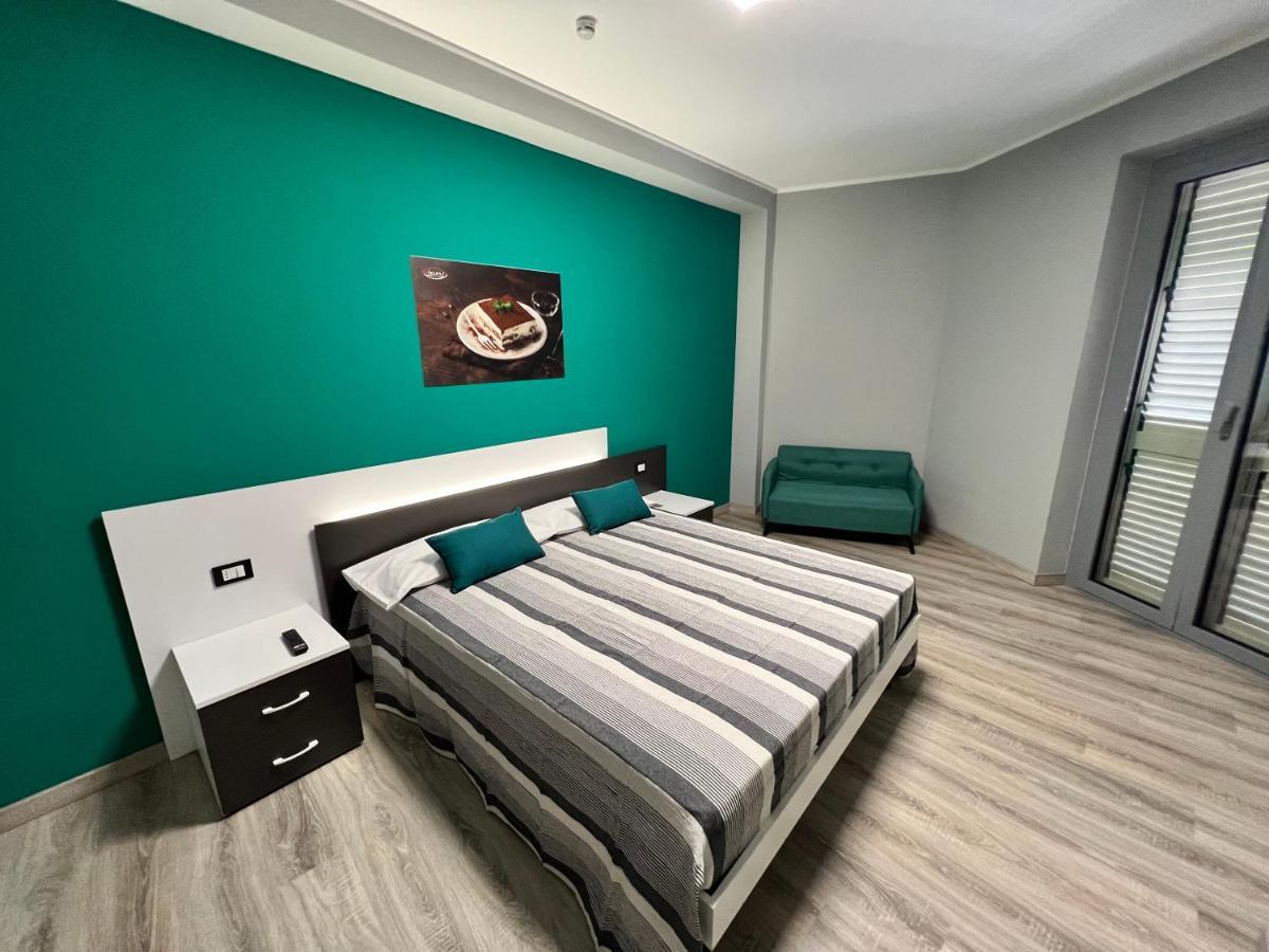 Taurianova Siclari B&B-Rooms&Suite المظهر الخارجي الصورة